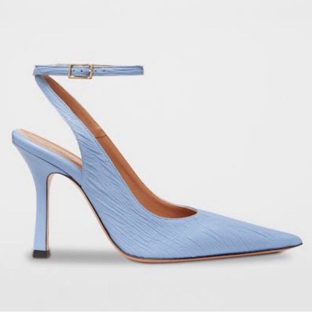 Scanlan Theodore Leather Crinkle Heel in Pastel Blue Size 39 Rare Color